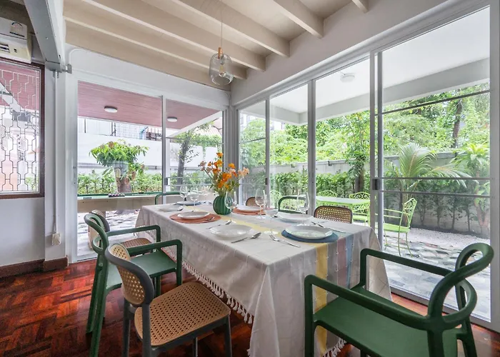 Miq S22 Pool Phromphong Emsphere 5br Villa *