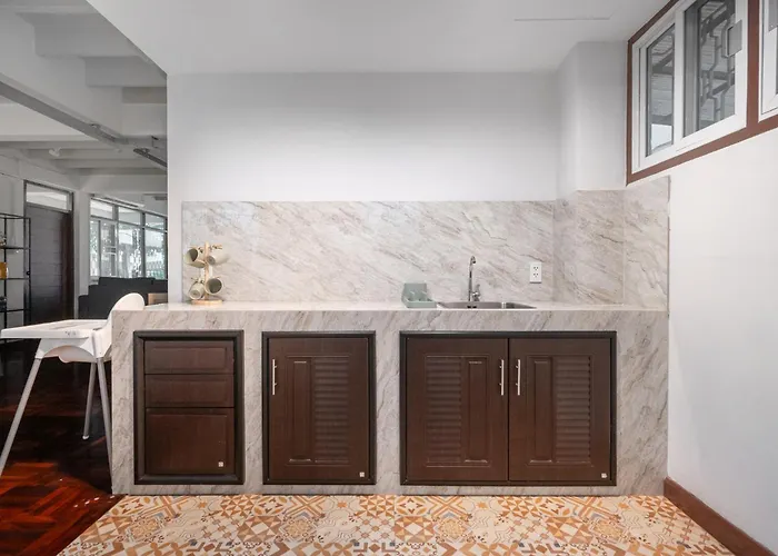 Villa Miq S22 Pool Phromphong Emsphere 5br