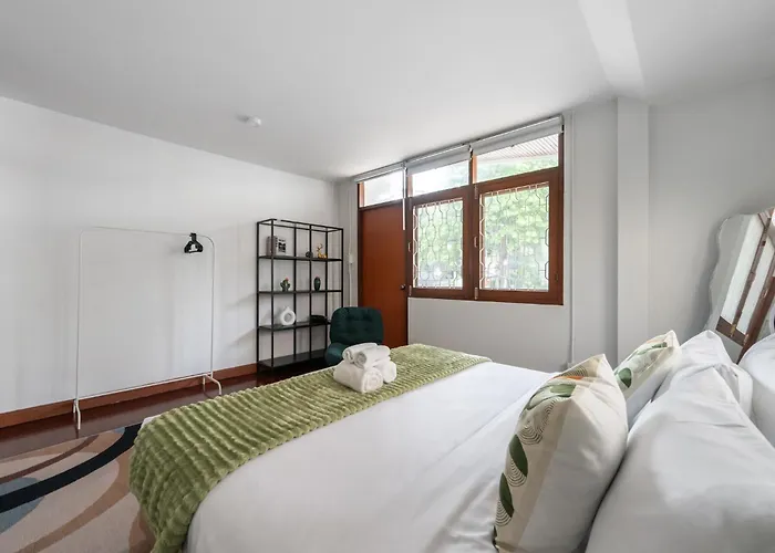 Villa Miq S22 Pool Phromphong Emsphere 5br *