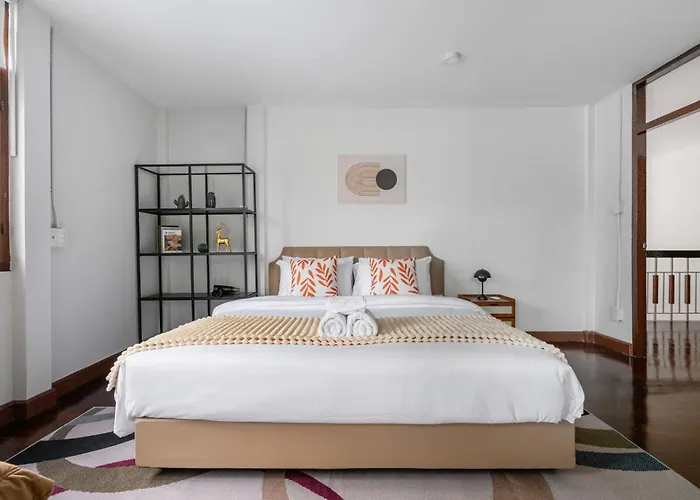 Miq S22 Pool Phromphong Emsphere 5br Villa Bangkok