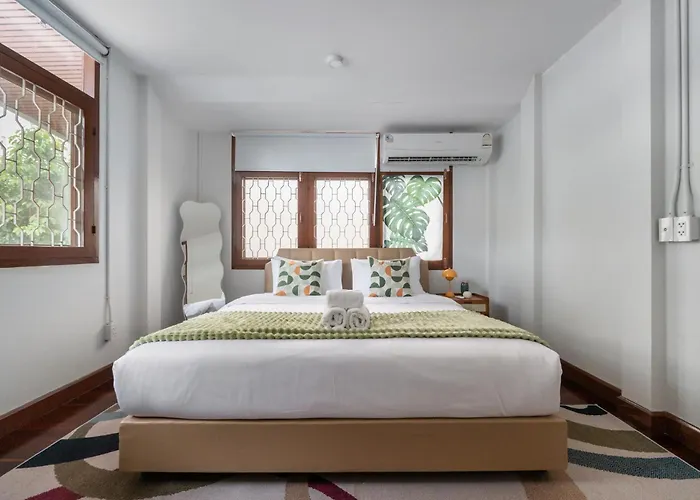 Villa Miq S22 Pool Phromphong Emsphere 5br