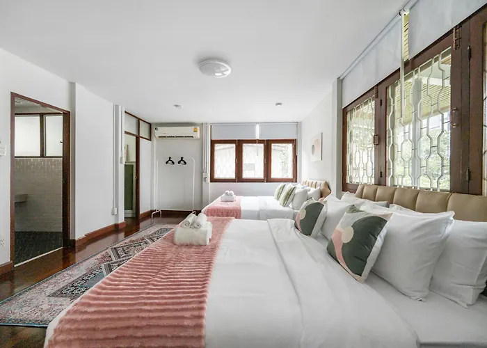 Miq S22 Pool Phromphong Emsphere 5br Villa Bangkok