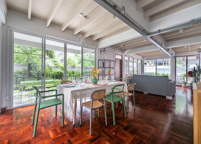 Miq S22 Pool Phromphong Emsphere 5br Villa *
